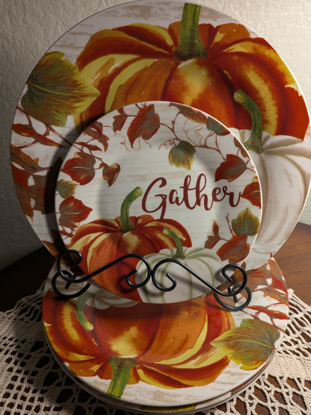 Royal Norfolk Festive "Gather"White And Orange Pumpkin Plates. (Set Of 8)